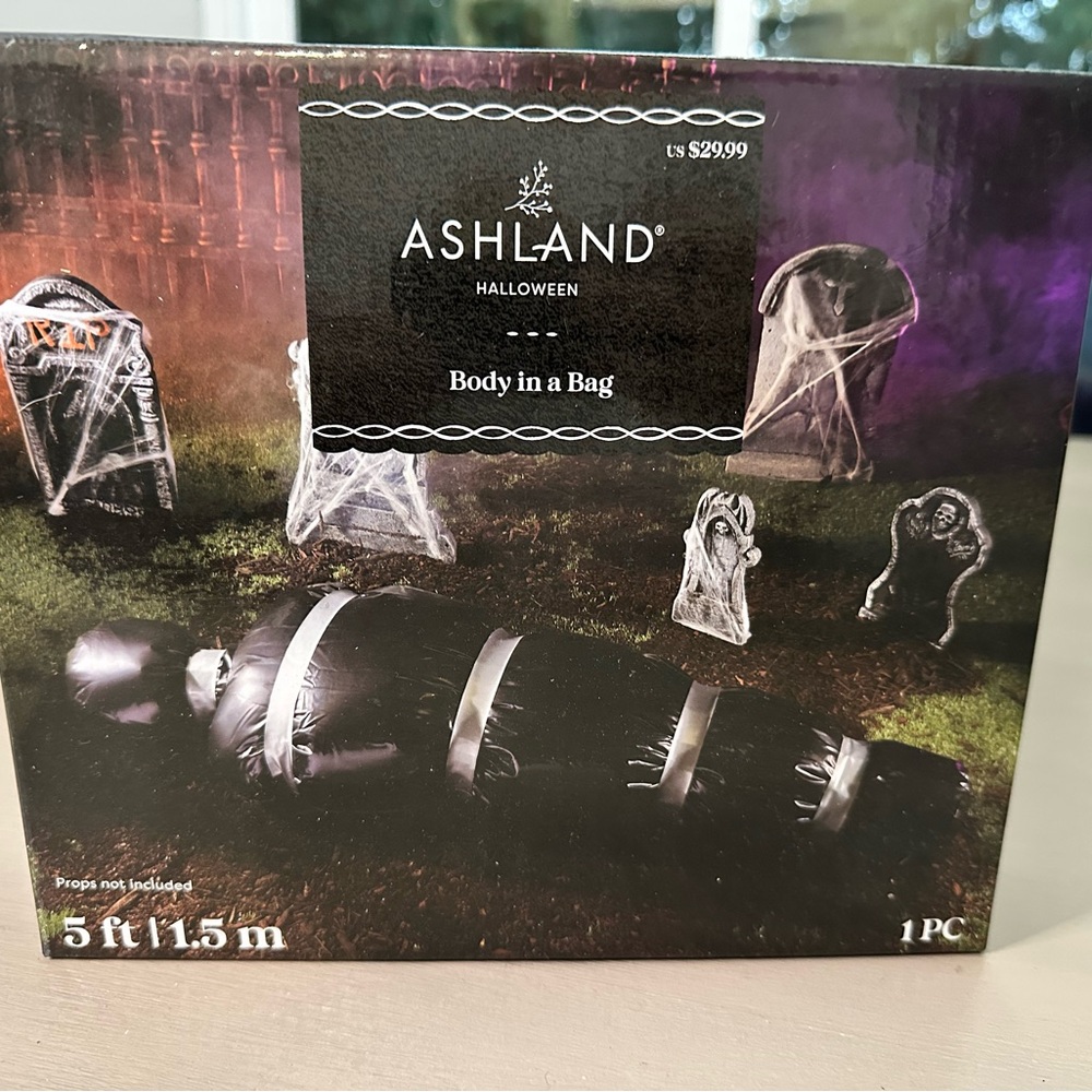 Ashland Halloween Black and Silver Body Prop